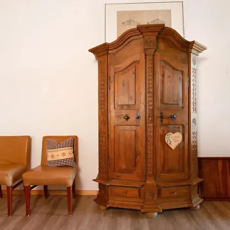 Am Hof Apartment *