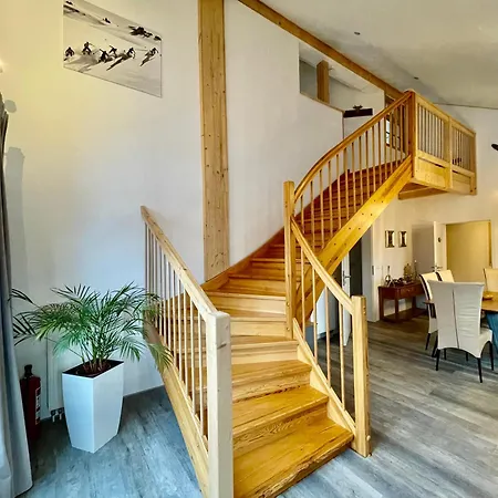Am Hof Apartman *